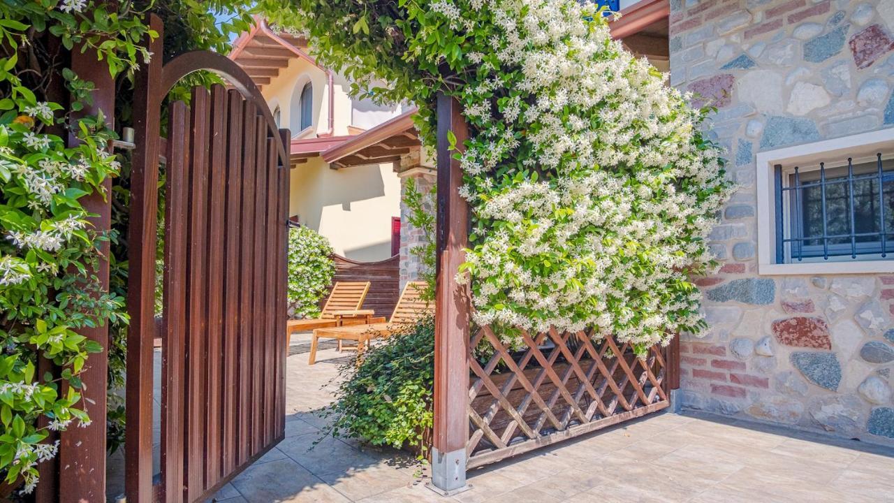 Endless Summer Sirmione - Italian Homing Exterior foto