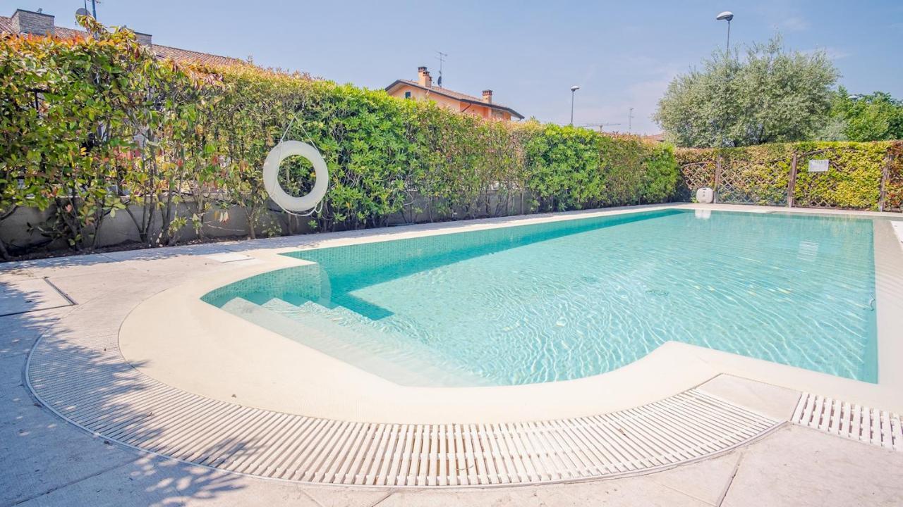 Endless Summer Sirmione - Italian Homing Exterior foto
